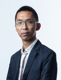 呂梓毅先生，《信報財經新聞》首席經濟及策略師