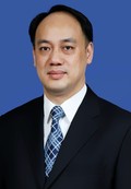 Mr Andrew Lau