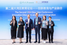 Group photo of institutional representatives (from left to right): Dr Kathleen Chim, Associate Director of LiPACE, Hong Kong Metropolitan University; Ms Wenli Gu, Vice Dean of SCE of SYSU; Mr Xiaozhong He, Dean of SCE of SYSU; Professor William Lee, Director of HKU SPACE; Dr Joey Lam, Head of CBF / MAO, HKU SPACE; Ms Tam Sui Yee, Instructor of University of Macau