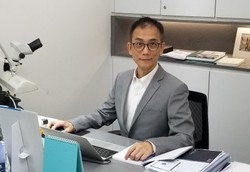 Andrew Lo