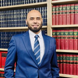 突破界限：法律证书如何成就香港首位本地培训巴基斯坦裔律师