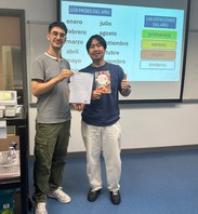 恭喜Collin获得西班牙语初级证书课程的杰出表现奖 ! ¡Felicitaciones! (2026年6月)