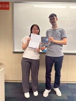 恭喜Jennifer获得西班牙语初级证书课程的杰出表现奖 ! ¡Felicitaciones! (2026年9月)