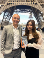 恭喜Kalista获得我们法语入门证书课程的杰出表现奖! Félicitations!