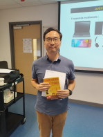 恭喜Jason獲得我們法語中級證書課程的飛躍進步獎！ Félicitations! 