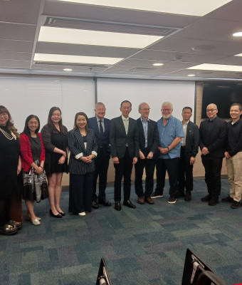 学院首届教学院士交流会